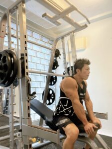 新宿エリアのレンタルジム内観とアタッチメント類
